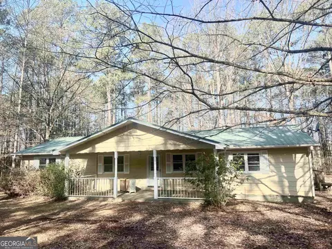 4327 Youngs Mill Rd, Hogansville, GA 30230