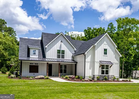 1000 Winged Foot Dr, Greensboro, GA 30642