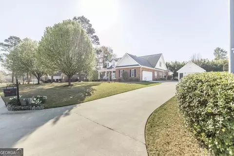 207 Fox Ridge Dr, Dublin, GA 31021 photo 2