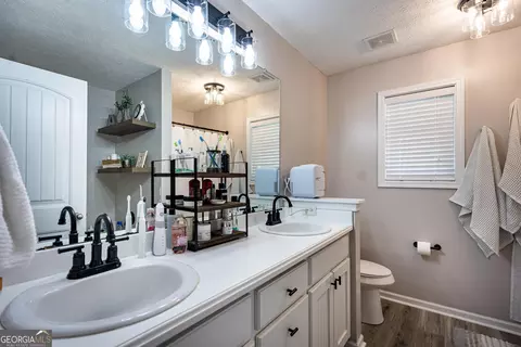 403 Mckinley Cir, Lagrange, GA 30240 photo 9