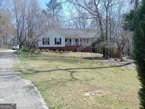 7292 Neal Dr, Macon, GA 31206
