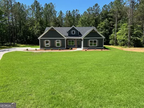 300 Bishop Rd, Meansville, GA 30256