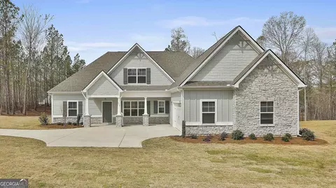 319 Lowbrooke Ct #20, Fairburn, GA 30213