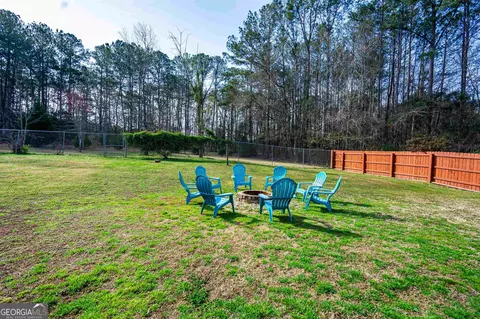 102 Sunny Point Cir, Lagrange, GA 30240 photo 20