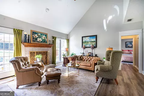 102 Sunny Point Cir, Lagrange, GA 30240 photo 9