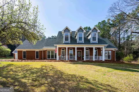 102 Sunny Point Cir, Lagrange, GA 30240 photo 1