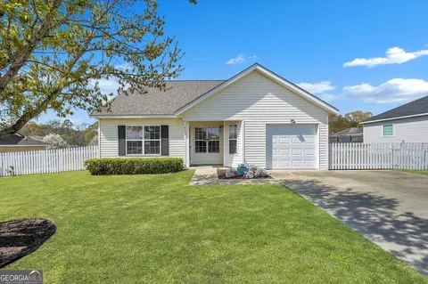 7005 White Pine Ave, Statesboro, GA 30458