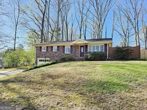 960 Eleanor Way SE, Smyrna, GA 30080