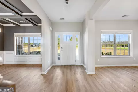 Entry Way - 986 Hines Rd #9, Lagrange, GA 30241 photo 2 of 5