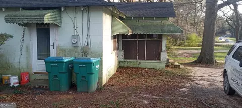 39 S East Main St, Hampton, GA 30228 photo 2