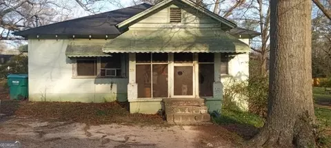 39 S East Main St, Hampton, GA 30228