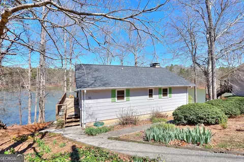 54 Lighthouse Pt, Martin, GA 30557