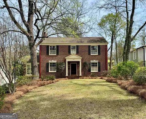 245 Calloway Dr, Macon, GA 31204