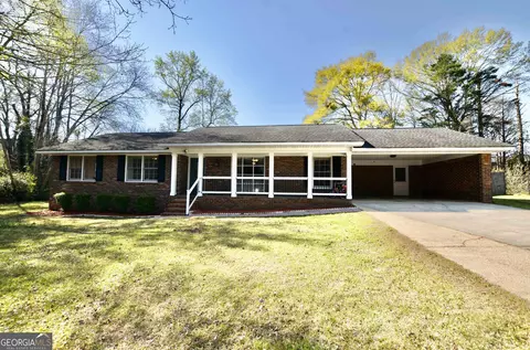 338 Brookridge Dr, Lagrange, GA 30241