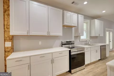 10 Kendall Ln, Covington, GA 30014 photo 8