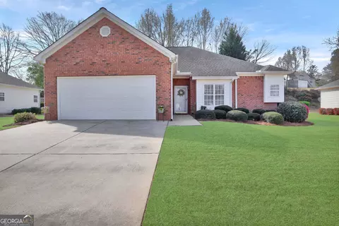 385 Emily Park, Fayetteville, GA 30215