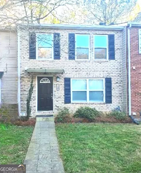 132 Roswell Commons Way, Roswell, GA 30076
