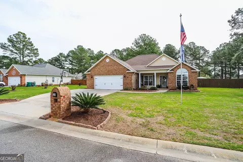 104 Winthrop Ct, Kathleen, GA 31047