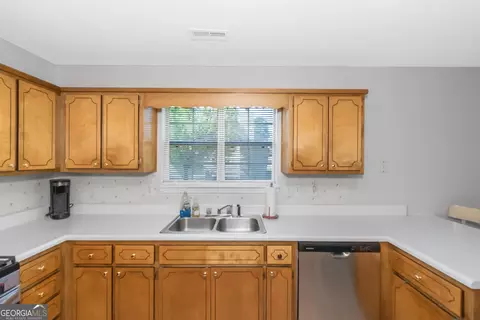 2579 Rosecommons Dr, Hampton, GA 30228 photo 5