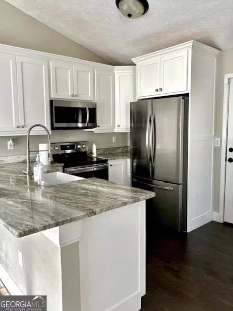 110 Crest View Dr, Carnesville, GA 30521 photo 6
