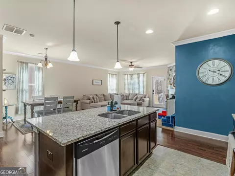 Kitchen - 1421 Stone Ridge Ct, Hampton, GA 30228 photo 2 of 6