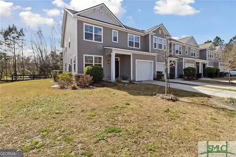 11 Villas Of Garrard Dr, Savannah, GA 31405