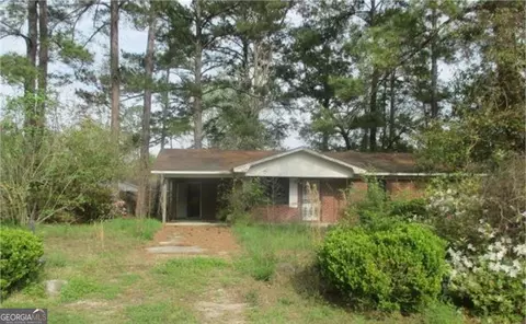 1006 S Laurel St, Quitman, GA 31643