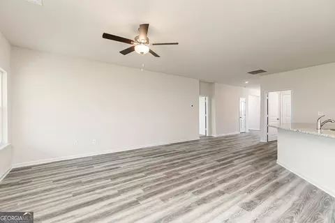 271 Limestone Cir, Conyers, GA 30013 photo 9