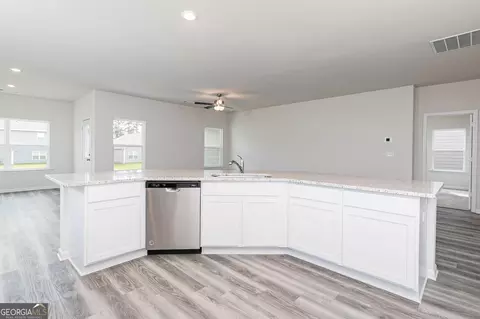 271 Limestone Cir, Conyers, GA 30013 photo 13