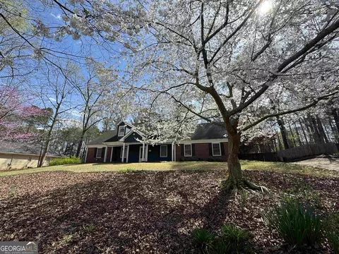 180 Autumn Cv, Covington, GA 30016