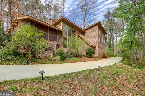 150 Grande Ct, Fayetteville, GA 30214