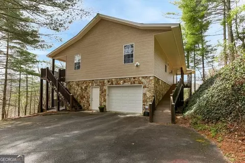 4115 Twiggs Dr, Hiawassee, GA 30546