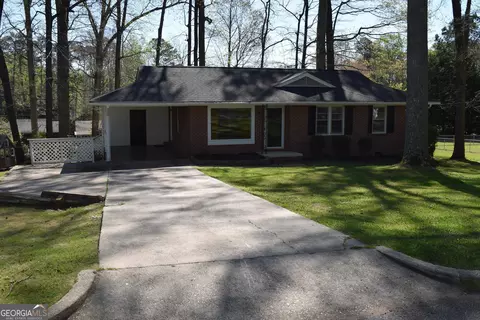 331 Park Hill Dr, Lagrange, GA 30240