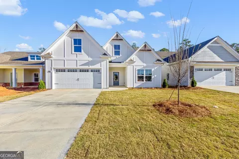 290 Redhaven Dr, Senoia, GA 30276