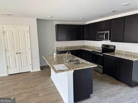 276 Kirts Rdg, Jackson, GA 30233 photo 4