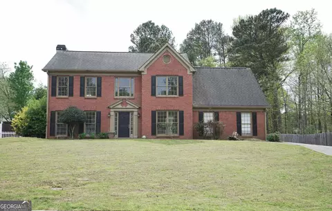 2755 Hunters Pond Ln, Snellville, GA 30078