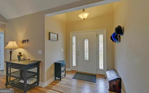 Entry Way - 747 Henderson Falls Rd, Toccoa, GA 30577 photo 1 of 1