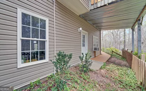 Exterior - 747 Henderson Falls Rd, Toccoa, GA 30577 photo 6 of 10