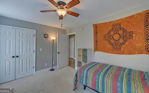 Bedroom - 747 Henderson Falls Rd, Toccoa, GA 30577 photo 5 of 8
