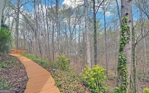 View/Area - 747 Henderson Falls Rd, Toccoa, GA 30577 photo 1 of 2