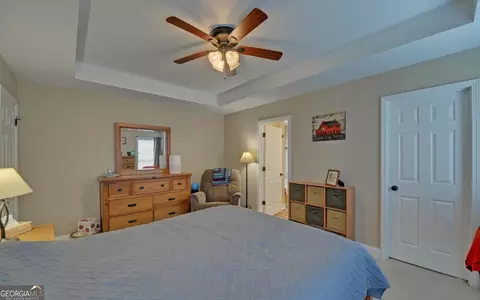 Bedroom - 747 Henderson Falls Rd, Toccoa, GA 30577 photo 3 of 8