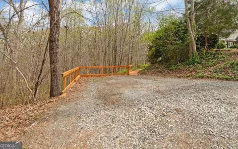Exterior - 747 Henderson Falls Rd, Toccoa, GA 30577 photo 8 of 10