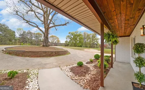 Exterior - 385 Acre Ests, Toccoa, GA 30577 photo 4 of 13