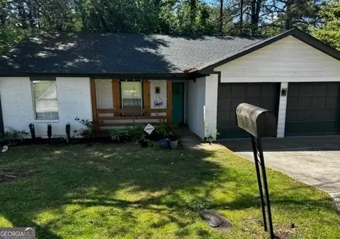 1896 Corners Cir, Lithonia, GA 30058