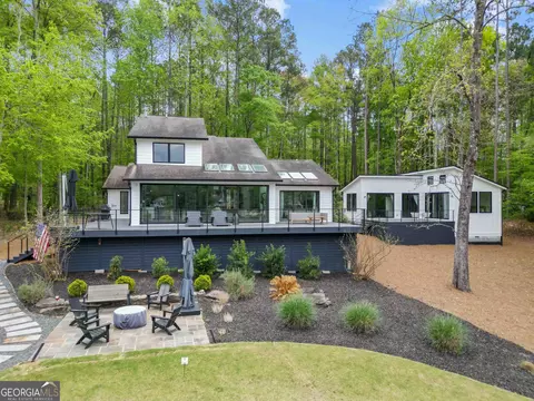 1000 Plum Orcha Rd, Greensboro, GA 30642