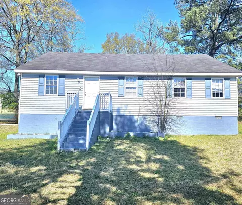 1348 Lakeview Dr, Macon, GA 31206