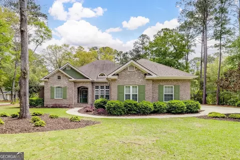 7 Lampwick Ln, Savannah, GA 31411