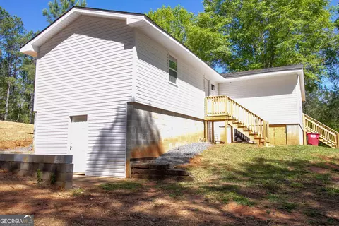 2010 Dixon Rd, Roberta, GA 31078 photo 3