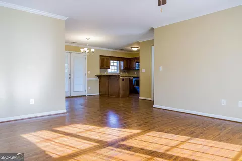 53 Willowrun Dr, Rome, GA 30165 photo 3