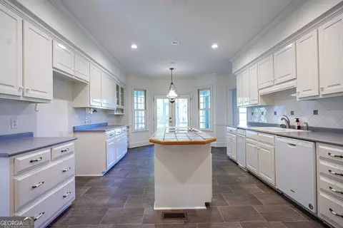 6396 Old West Point Rd, Lagrange, GA 30240 photo 6